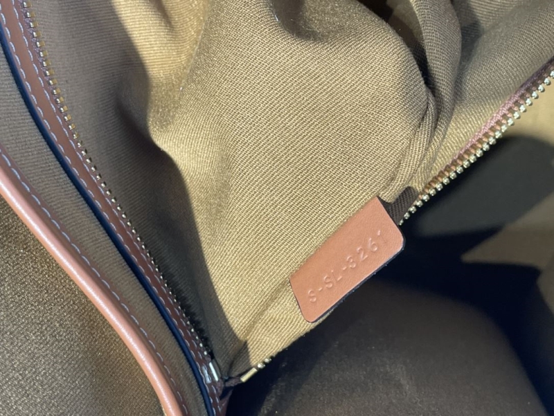 Ce1i*e cabas bags